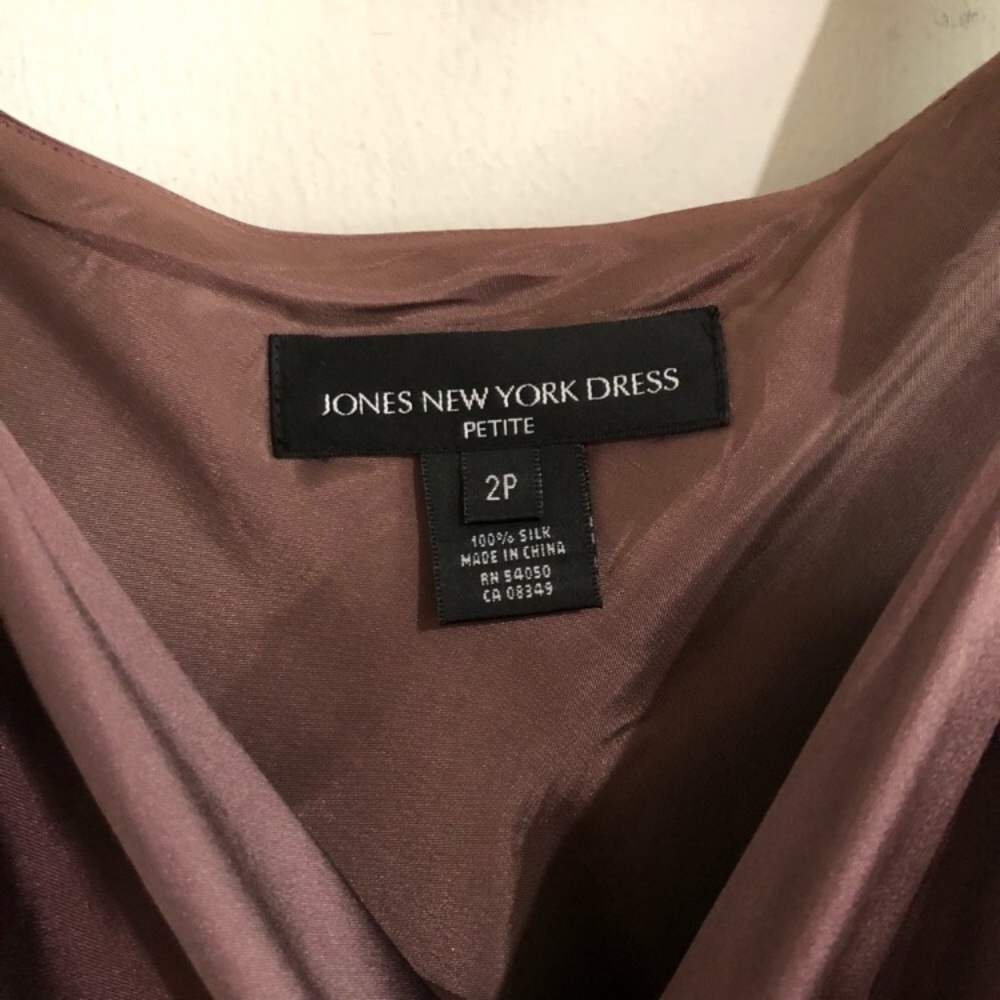 Jones NY | 100% Silk 💕 Mauve Dress - Picture 3 of 8